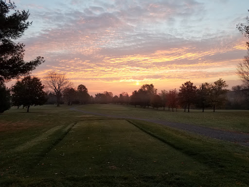 Golf Course «Twin Ponds Golf Course», reviews and photos, 700 Gilbertsville Rd, Gilbertsville, PA 19525, USA