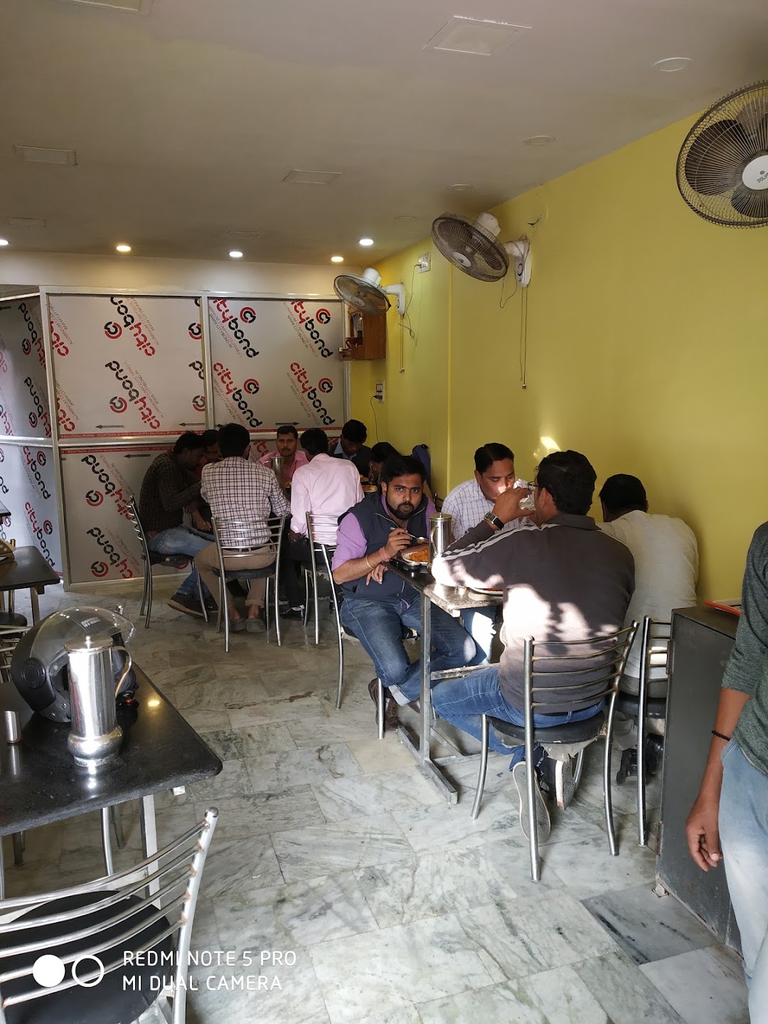 काठी & Kebabs