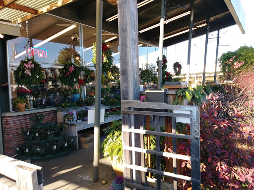 Florist «Incahoots», reviews and photos, 905 NE Baker St, McMinnville, OR 97128, USA