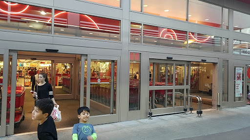 Department Store «Target», reviews and photos, 900 Metropolitan Ave #2, Charlotte, NC 28204, USA