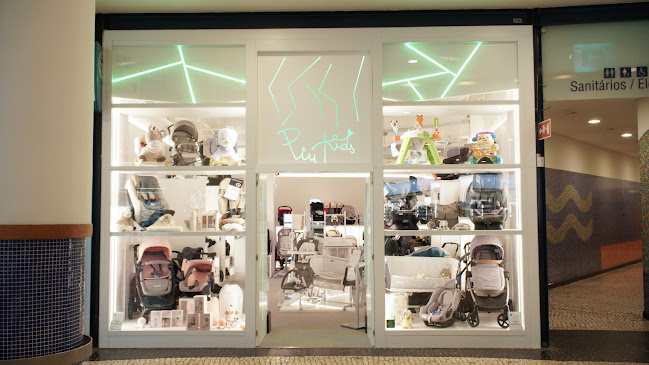 PiuKids Maia Shopping