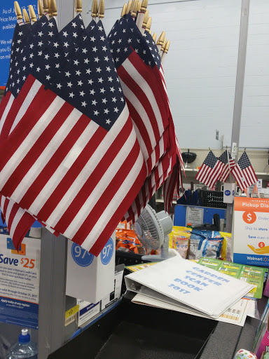 Discount Store «Walmart», reviews and photos, 5250 Commercial St SE, Salem, OR 97306, USA