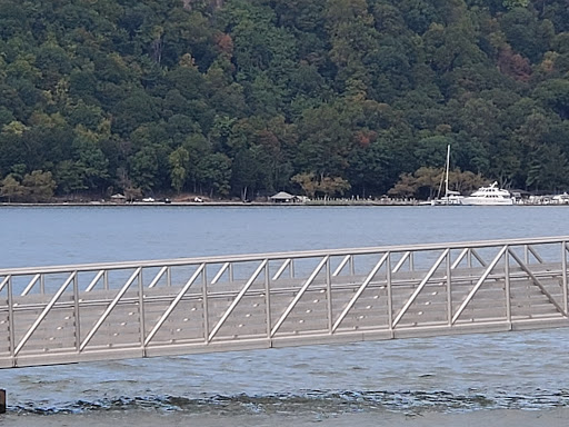 Park «Van Der Donck Park», reviews and photos, 41 Dock St, Yonkers, NY 10701, USA