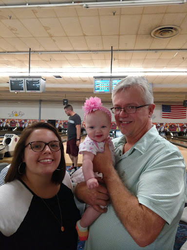 Bowling Alley «Oak Ridge Bowling Center», reviews and photos, 246 S Illinois Ave, Oak Ridge, TN 37830, USA