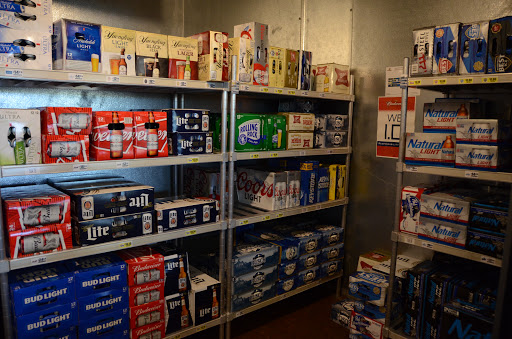 Liquor Store «Pleasant View Liquor & Wine», reviews and photos, 220 Ren Mar Dr, Pleasant View, TN 37146, USA