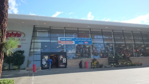 Grocery Store «Ralphs Fresh Fare», reviews and photos, 12842 Ventura Blvd, Studio City, CA 91604, USA