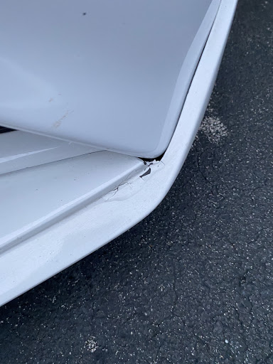 Auto Body Shop «East Colonial Auto Body & Pnt», reviews and photos, 10430 E Colonial Dr, Orlando, FL 32817, USA