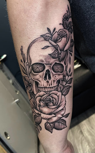 Explore child birth date tattoo ideas, creative tattoo ideas in Peru, available at Fade To Black Tattoo Studio