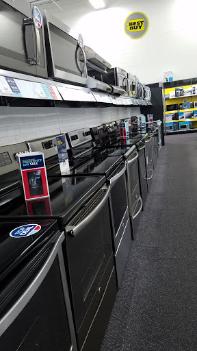 Electronics Store «Best Buy», reviews and photos, 2214 S 48th St, Tacoma, WA 98409, USA