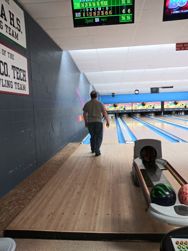 Bowling Alley «Medford Bowling Center», reviews and photos, 665 Stokes Rd, Medford, NJ 08055, USA
