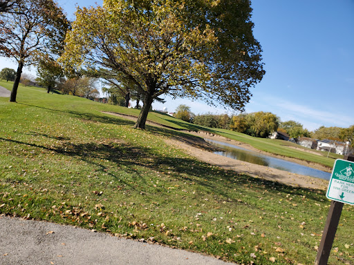 Public Golf Course «Glendale Lakes Golf Club», reviews and photos, 1550 President St, Glendale Heights, IL 60139, USA