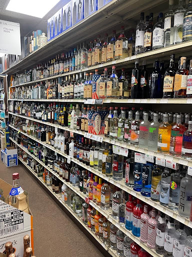 Wine Store «Port To Port Wines & Spirits», reviews and photos, 395 Fort Salonga Rd, Northport, NY 11768, USA