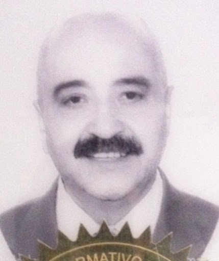Dr. Ernesto Reyes González, Otorrinolaringólogo