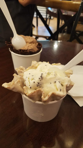 Ice Cream Shop «Marble Slab Creamery», reviews and photos, 1053 A1A Beach Blvd, St Augustine, FL 32080, USA