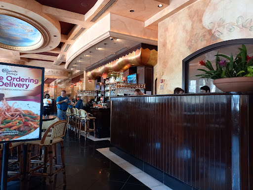 Shopping Mall «Winter Park Village», reviews and photos, 510 N Orlando Ave, Winter Park, FL 32789, USA