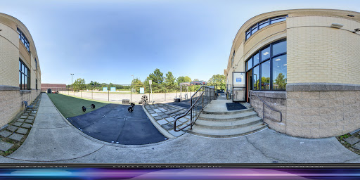 Health Club «Onelife Fitness - Chesapeake Square Gym», reviews and photos, 4628 Portsmouth Blvd, Chesapeake, VA 23321, USA