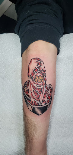 Tattoo Shop «X Treme Tattoo & Piercing», reviews and photos, 4026 Colorado Ave, Village of Sheffield, OH 44054, USA