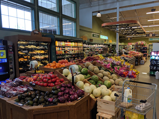 Grocery Store «Bow Street Market», reviews and photos, 79 Bow St, Freeport, ME 04032, USA