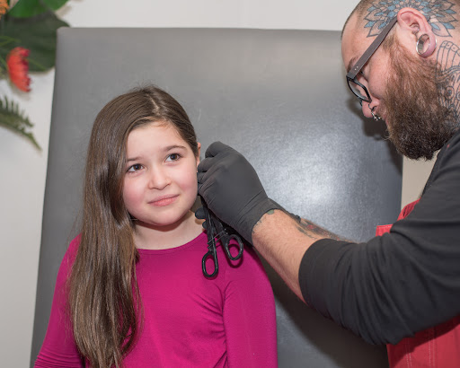 Tattoo Shop «Celtic Crow Tattoo», reviews and photos, 526 Railroad Ave, Clarkesville, GA 30523, USA