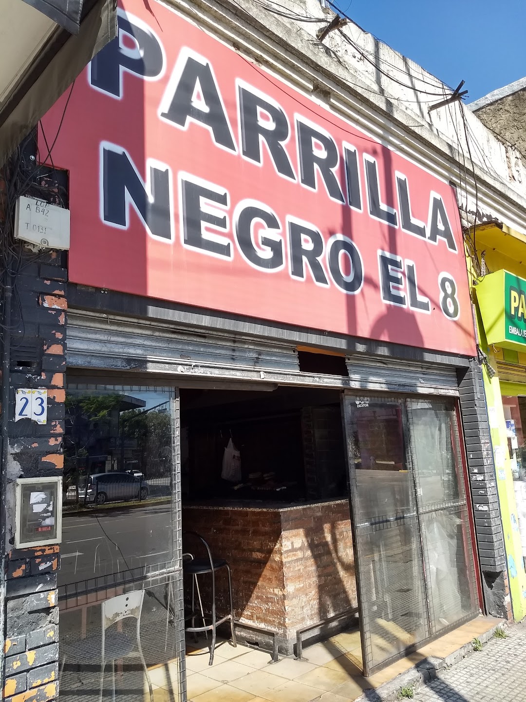 Parrilla Negro El 8