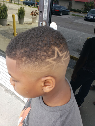 Barber Shop «Reds Barbershop», reviews and photos, 12055 Seminole Blvd, Seminole, FL 33778, USA