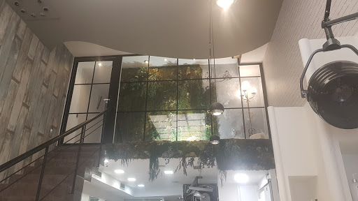 Peluquería Atrezzo en Zaragoza, Zaragoza