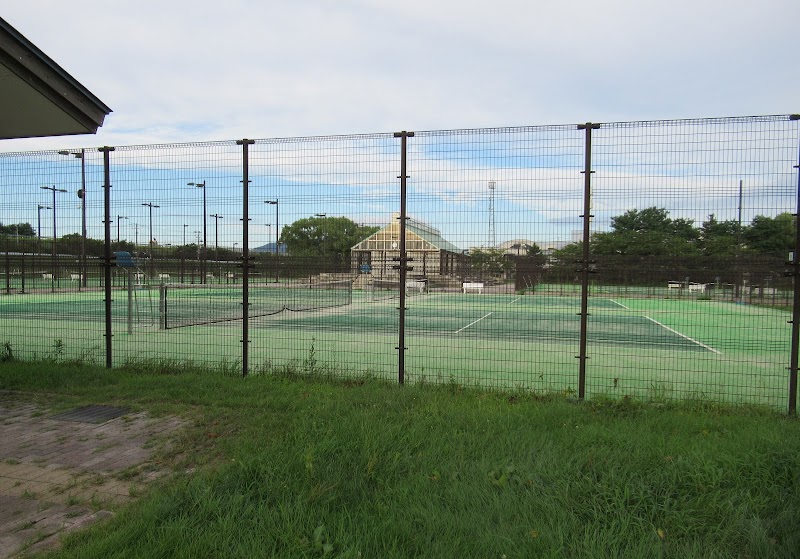 青森市スポーツ公園テニスコート
