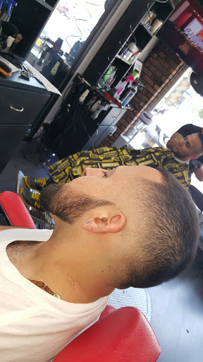 Barber Shop «Dynasty Barber shop», reviews and photos, 510 W Montauk Hwy, Lindenhurst, NY 11757, USA