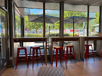 Atmosphère du Restaurant KFC Grenoble Echirolles - n°13