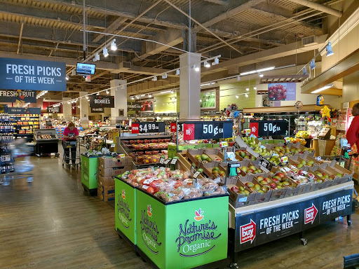 Grocery Store «Giant Food Stores», reviews and photos, 50 Wynnewood Rd, Wynnewood, PA 19096, USA