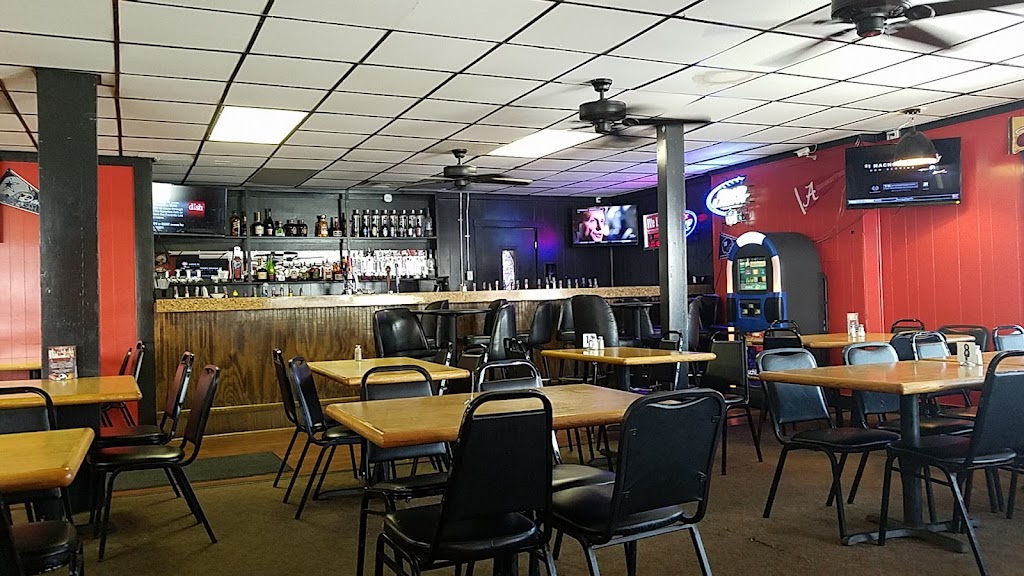 WB's Sports Bar & Grill Llc 32324