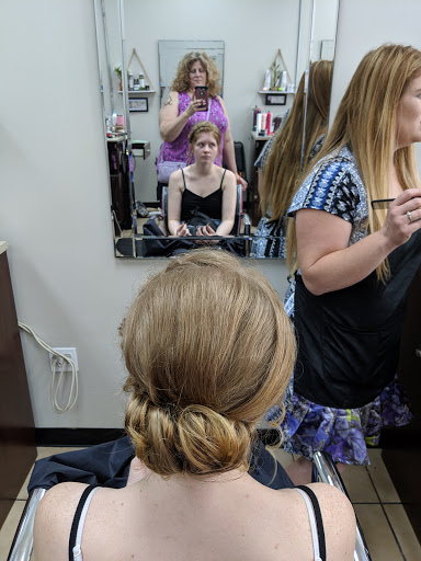 Beauty Salon «Creative Hair», reviews and photos, 4857 E Irlo Bronson Memorial Hwy, St Cloud, FL 34771, USA
