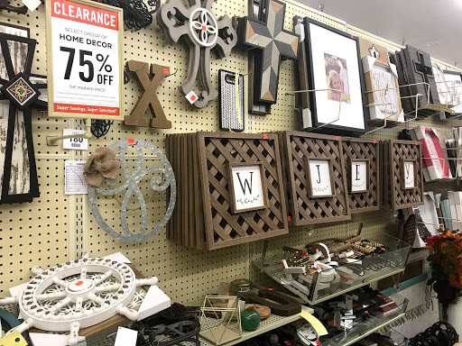 Craft Store «Hobby Lobby», reviews and photos, 68 Frontage Rd, East Haven, CT 06512, USA