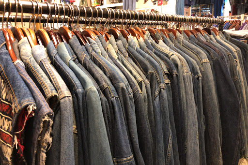 Vintage Clothing Store «10 ft Single by Stella Dallas», reviews and photos, 285 N 6th St, Brooklyn, NY 11211, USA