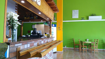 Restaurante Pizza En Casa - C. Enrique Mederos Lorenzo, 88, 38760 Los Llanos, Santa Cruz de Tenerife, Spain