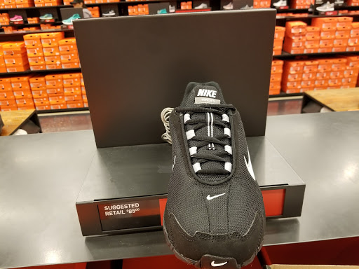 Shopping Mall «San Marcos Premium Outlets», reviews and photos, 3939 I-35, San Marcos, TX 78666, USA