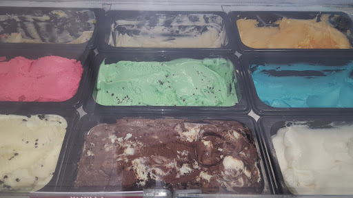 Ice Cream Shop «Carvel», reviews and photos, 419 N Central Ave, Hartsdale, NY 10530, USA