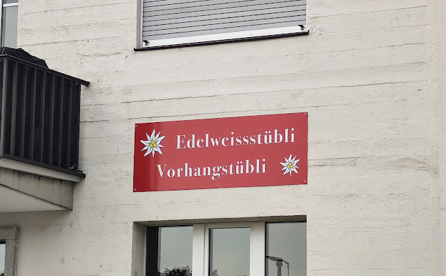 Rezensionen über Edelweiss- und Vorhangstübli Kohler in Langenthal - Bekleidungsgeschäft