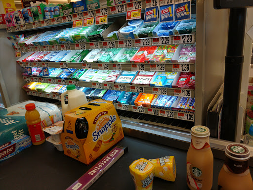 Supermarket «Stop & Shop», reviews and photos, 191 Montauk Hwy, Sayville, NY 11782, USA