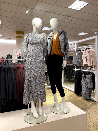 Department Store «Nordstrom», reviews and photos, 2901 S Capital of Texas Hwy, Austin, TX 78746, USA