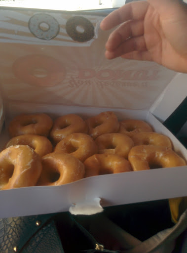 Coffee Shop «Dixie Cream Donuts», reviews and photos, 3210 Orange Ave, Fort Pierce, FL 34947, USA