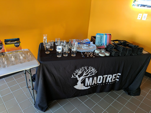 Wine Store «Middletown Fine Wine & Spirits», reviews and photos, 721 S Breiel Blvd, Middletown, OH 45044, USA