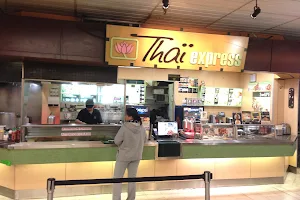 Thai Express Restaurant Montréal image