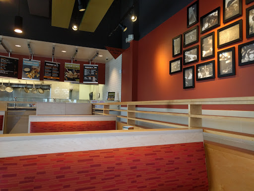 Mexican Restaurant «QDOBA Mexican Eats», reviews and photos, 1013 W Brandon Blvd, Brandon, FL 33511, USA