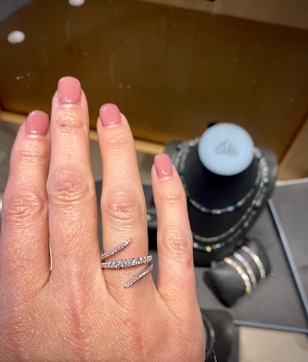 Jewelry Store «TIVOL», reviews and photos, 220 Nichols Rd, Kansas City, MO 64112, USA