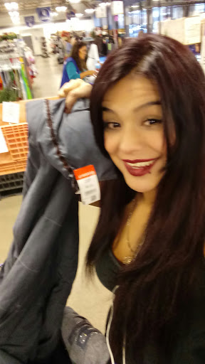 Thrift Store «48th & Baseline Goodwill Retail Store & Donation Center», reviews and photos, 2700 W Baseline Rd, Tempe, AZ 85283, USA