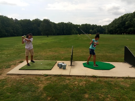 Golf Driving Range «Dover Par 3 & Driving Range», reviews and photos, 924 Artis Dr, Dover, DE 19904, USA