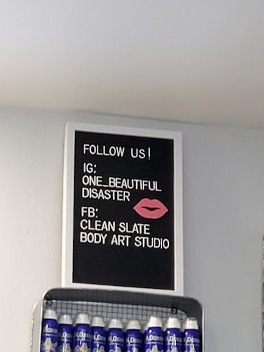 Tattoo Shop «Clean Slate Tattoo & Body Piercing Studio», reviews and photos, 6620 S Broadway, Centennial, CO 80121, USA