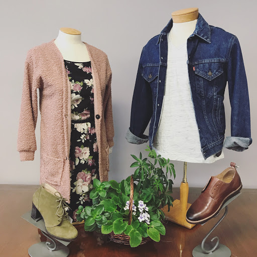 Consignment Shop «Wears Like New Consignment Shop», reviews and photos, 1207 Market St, Lemoyne, PA 17043, USA