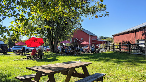 Vineyard «Unionville Vineyards», reviews and photos, 9 Rocktown Rd, Ringoes, NJ 08551, USA